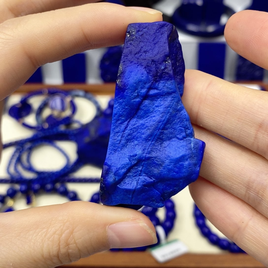 青金石颈饰未镶嵌