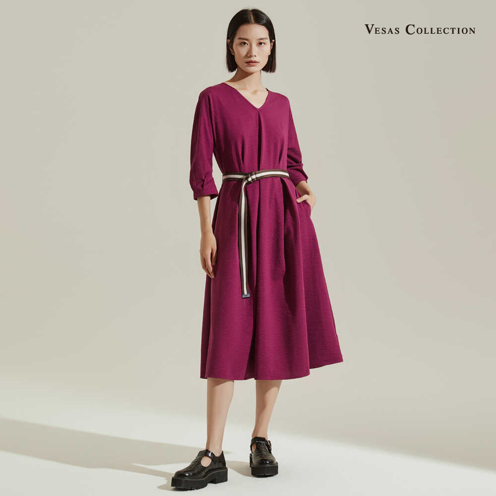 vesas collection D1380 玫红色高级感气质V领收腰连衣裙