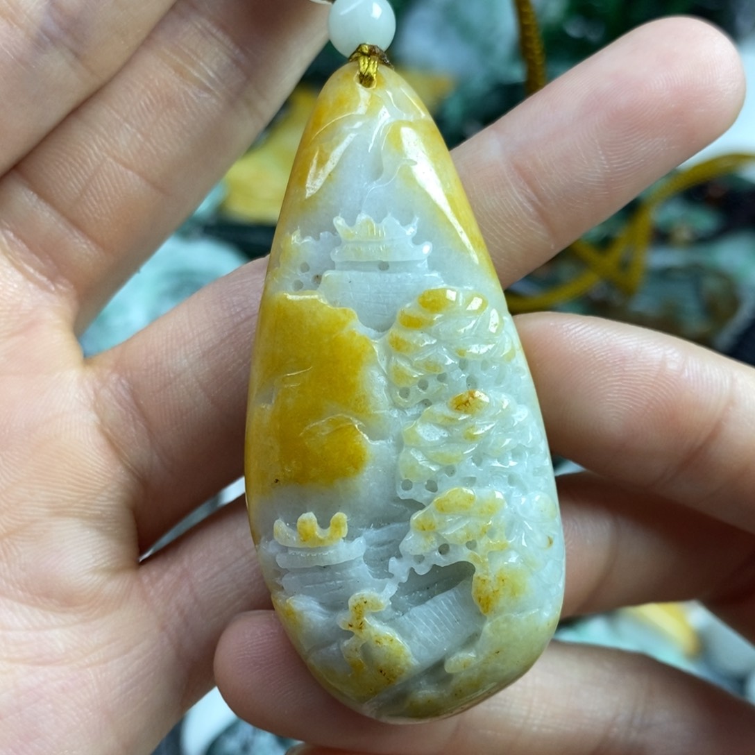 翡翠颈饰未镶嵌吊坠