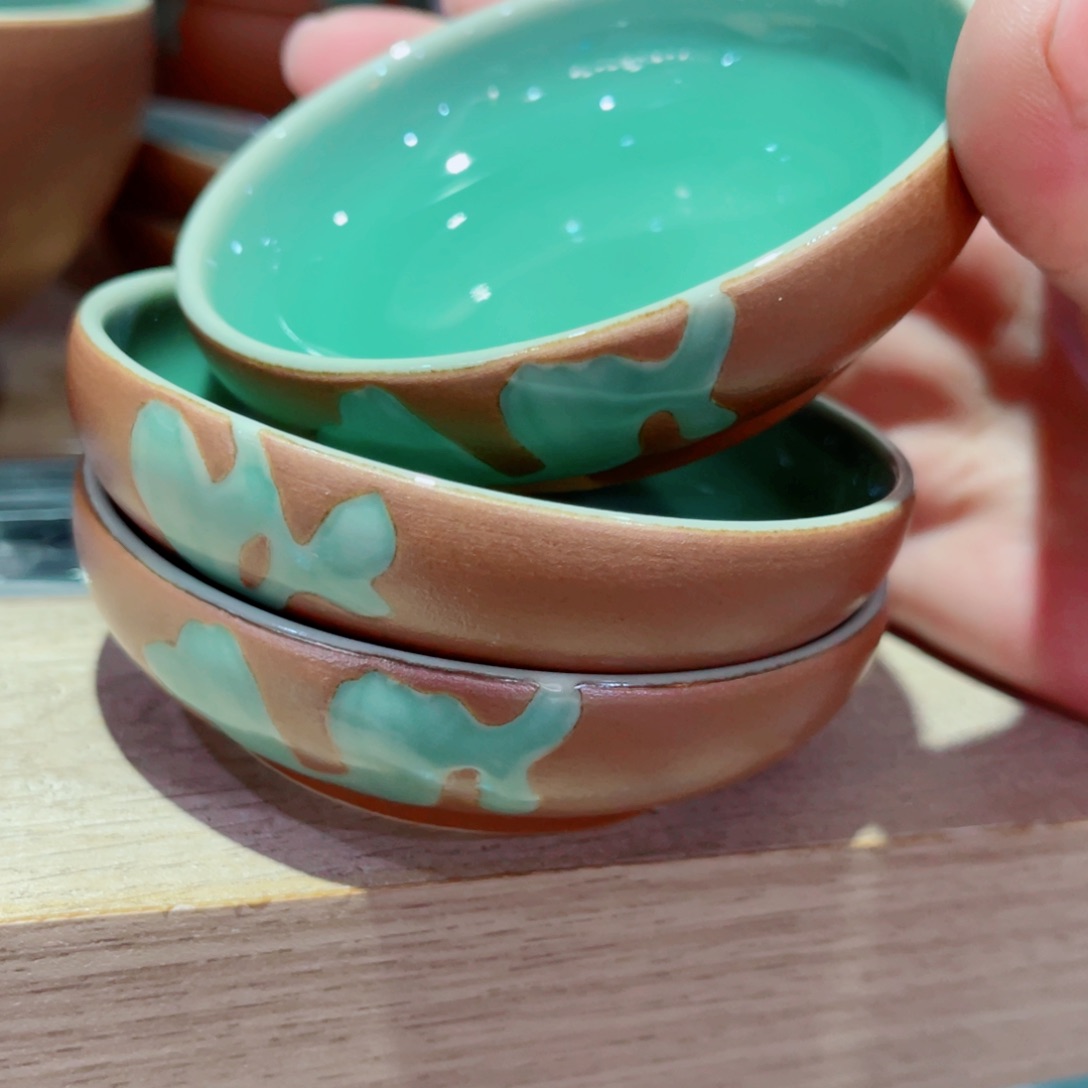 青瓷哈哈哈哈哈哈哈哈哈哈哈