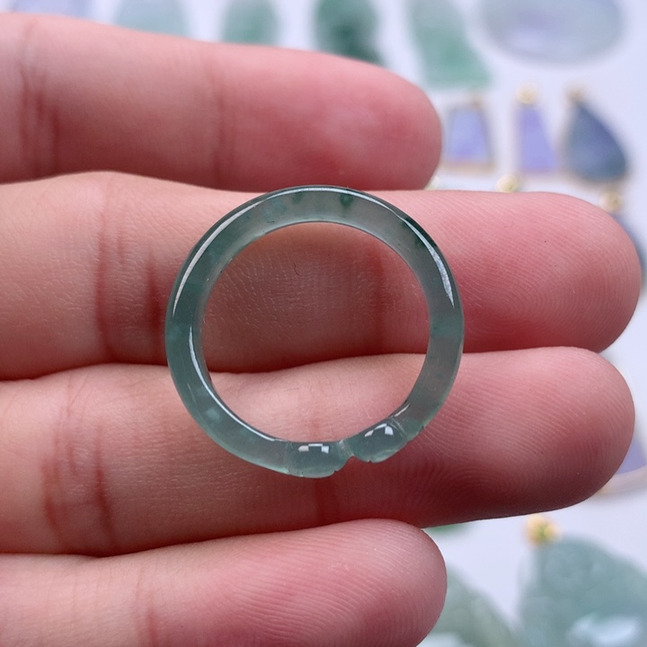 翡翠颈饰未镶嵌缅甸天然翡翠a货