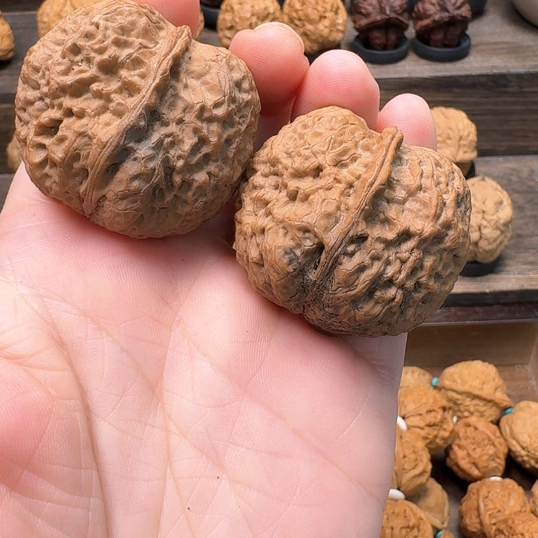 文玩核桃吊坠16七星纹39尺寸