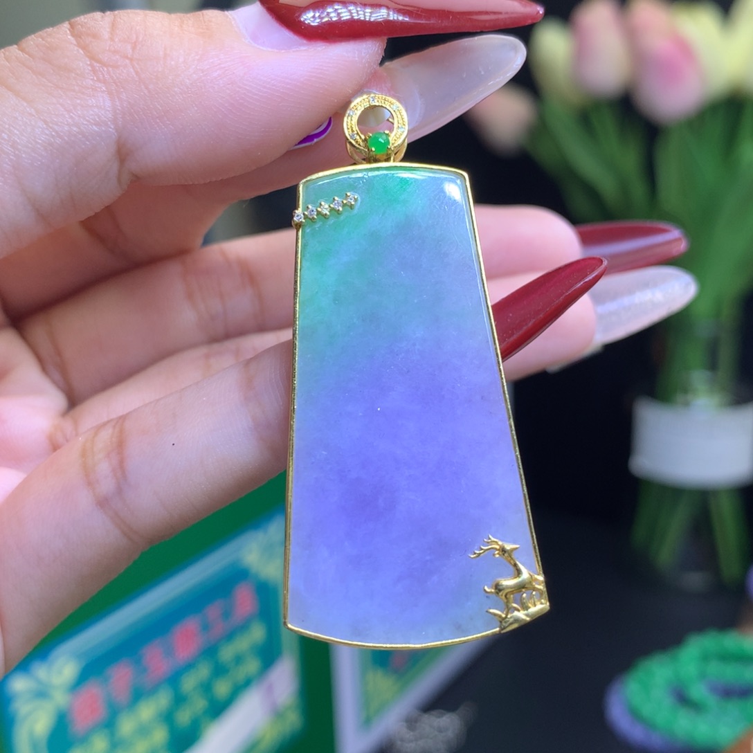 翡翠颈饰18K金镶嵌天然