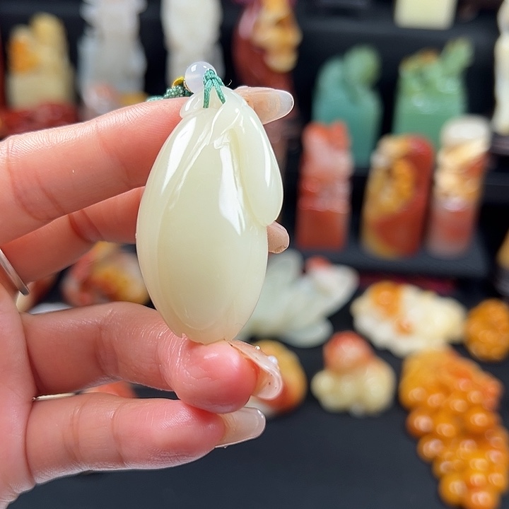 寿山石老性芙蓉石
