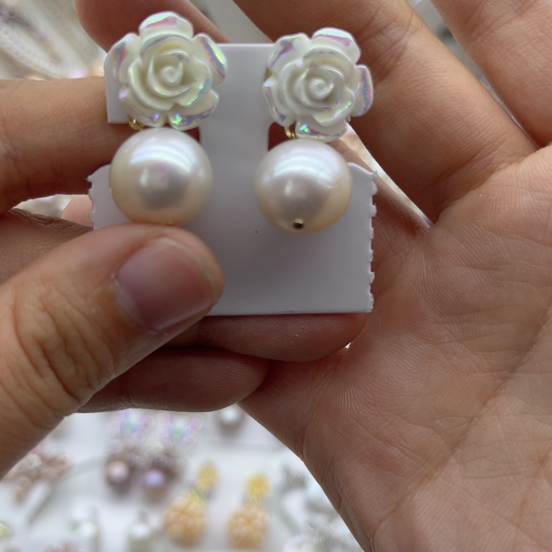 颈饰未镶嵌淡水珍珠