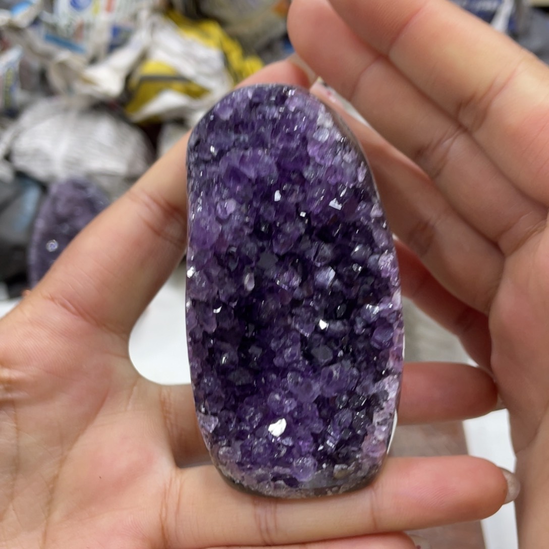 紫晶大型摆件（非配饰）未镶嵌