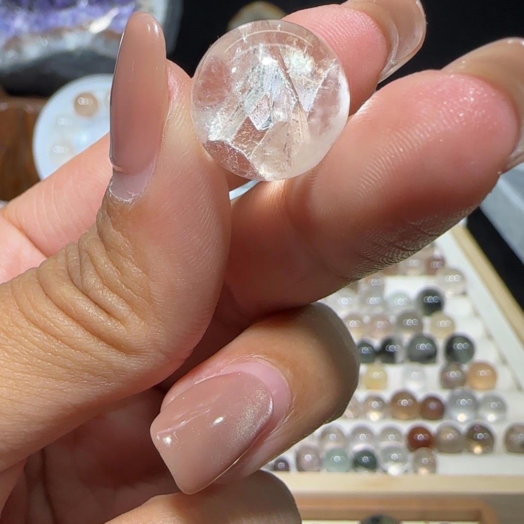 喜***悦珠宝半成品水晶未镶嵌