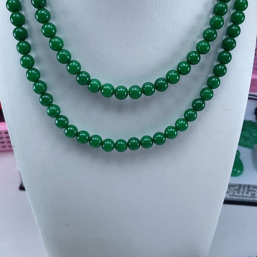 翡翠颈饰未镶嵌8*108珠