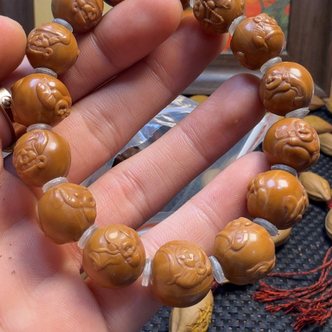 手串/手链橄榄核哈哈