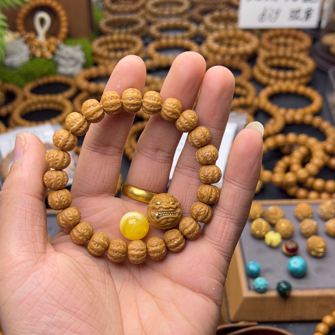 დ***⸙猴头核桃吊坠京八棱➕金牙