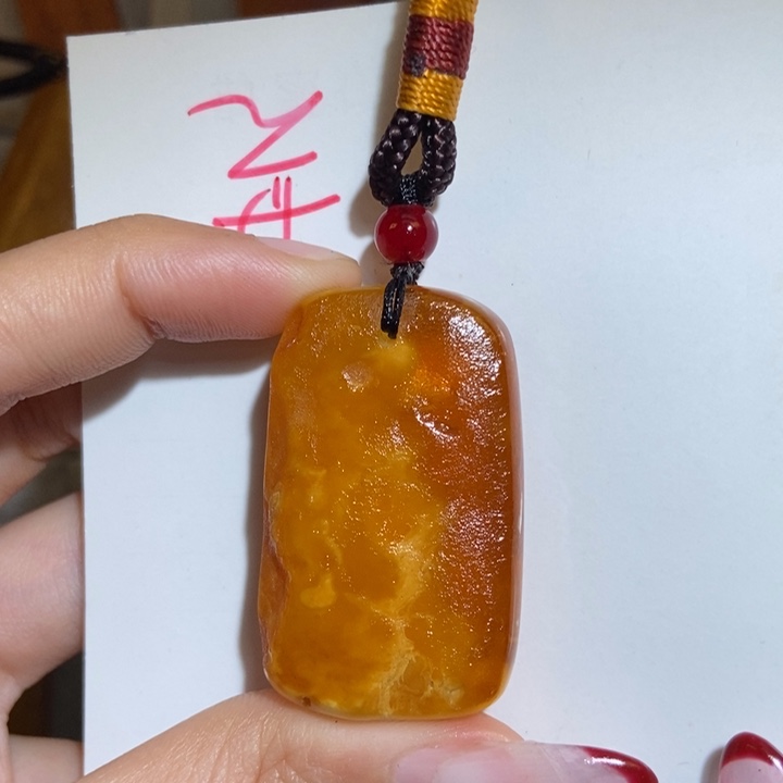 定制琥珀未镶嵌琥珀