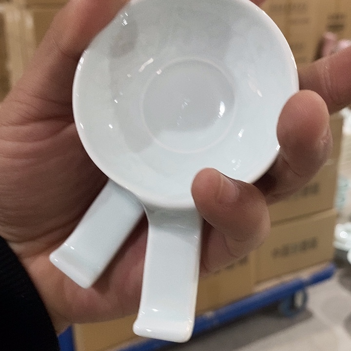 白瓷影青筷子架带味碟十个