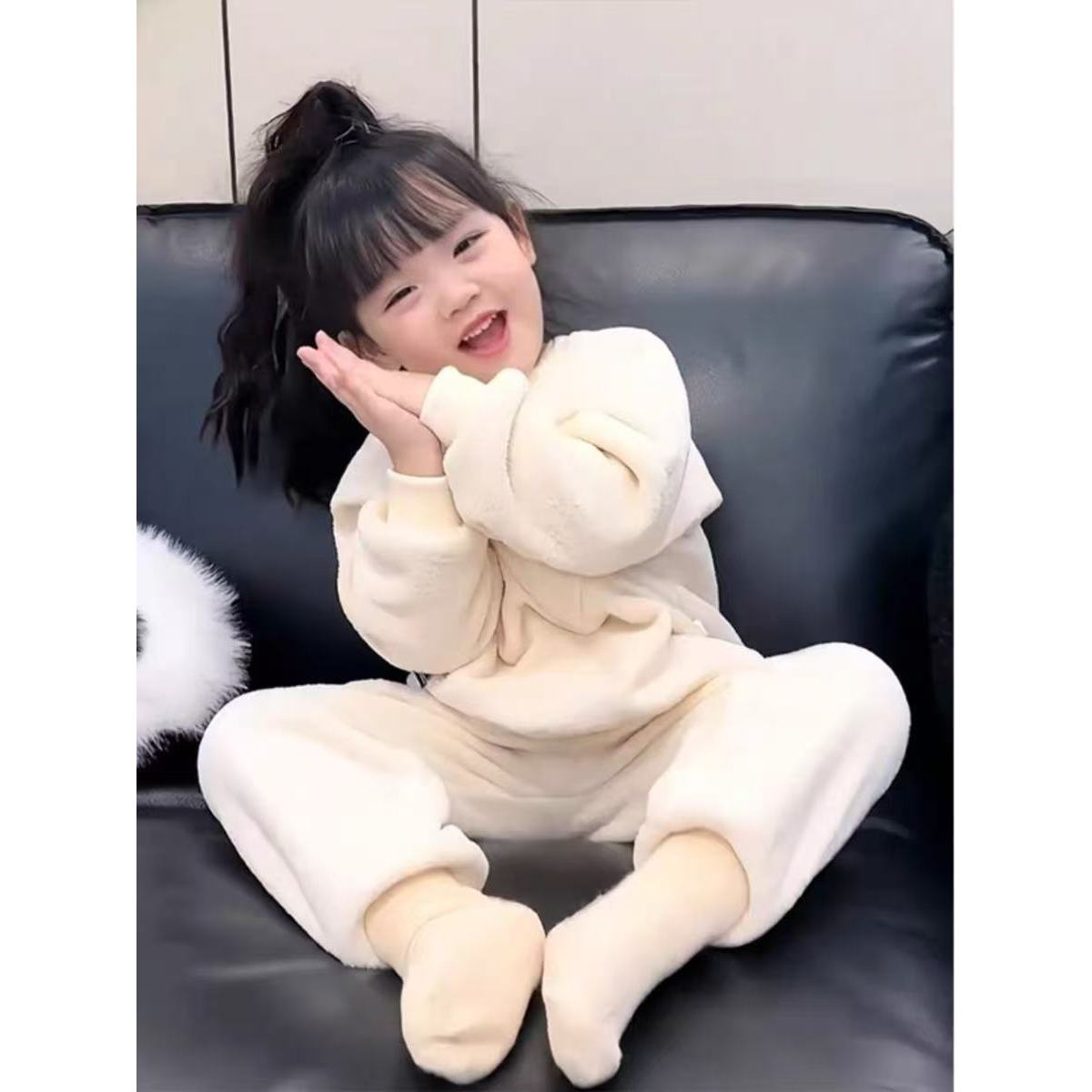 儿童2025秋冬新款保暖家居两件套装B0837