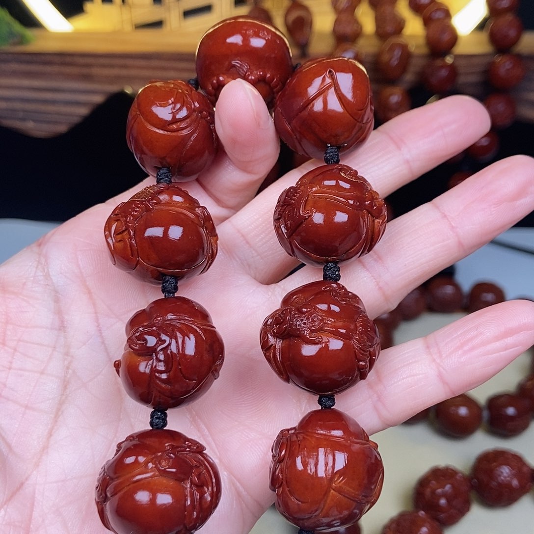 橄榄核吊坠李*波八宝弥勒