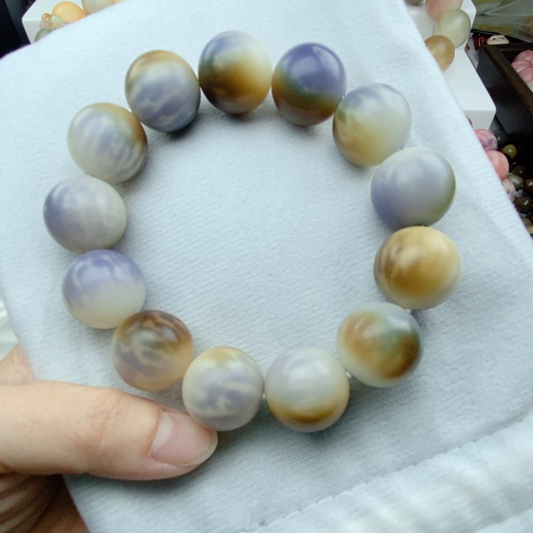 吊坠菩提根/象牙果手工干磨卡19.5近全双拼