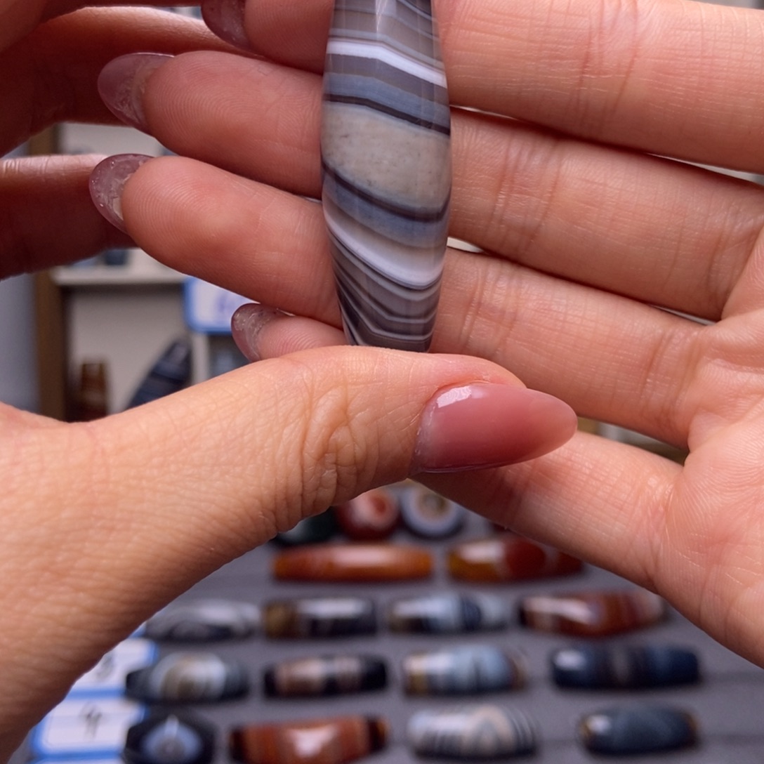 小***丑玛瑙/玉髓合金颈饰