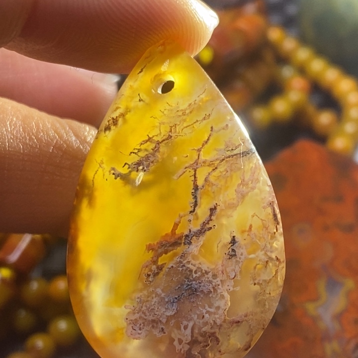 玛瑙/玉髓颈饰未镶嵌