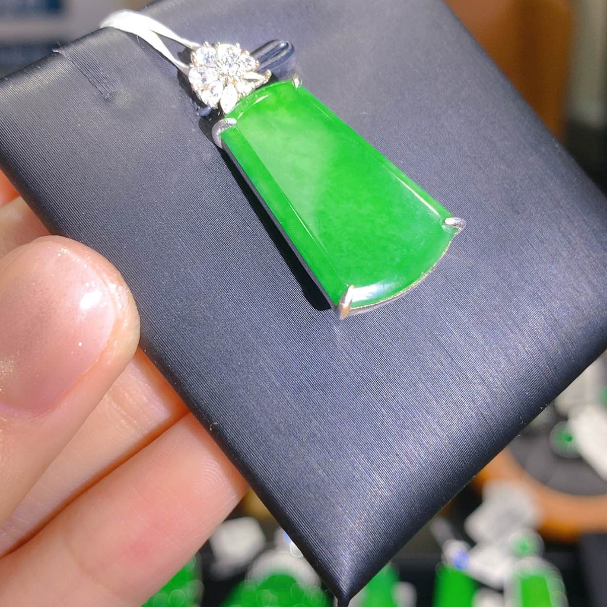 【闪购商品】颈饰未镶嵌翡翠4柒姐