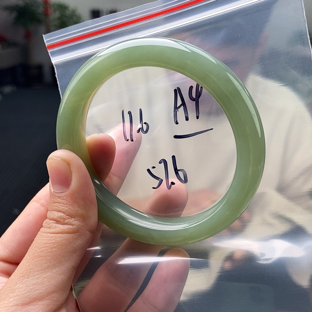 和田玉颜色多样性发拍一发一未镶嵌