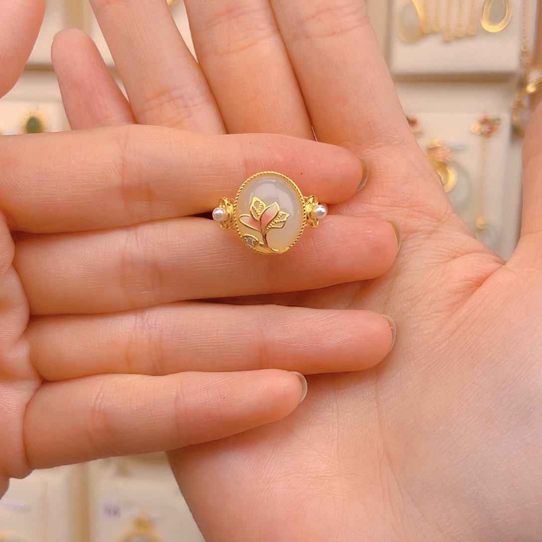 和田玉戒指银S925镀金镶嵌