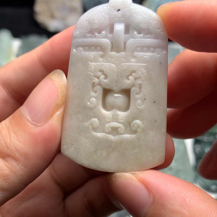 翡翠未镶嵌颈饰仿古牌36