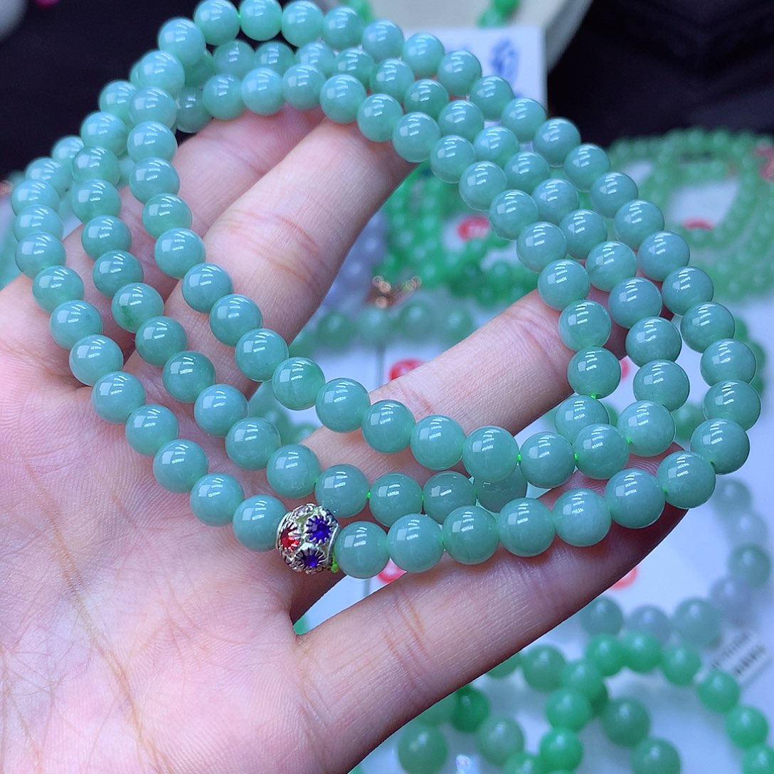 翡翠毛衣链未镶嵌