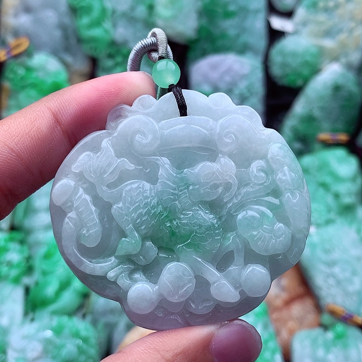 翡翠吊坠(不含链)未镶嵌