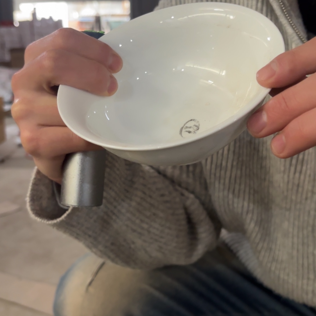 陶瓷5.5英寸高白泥正德碗6只微瑕