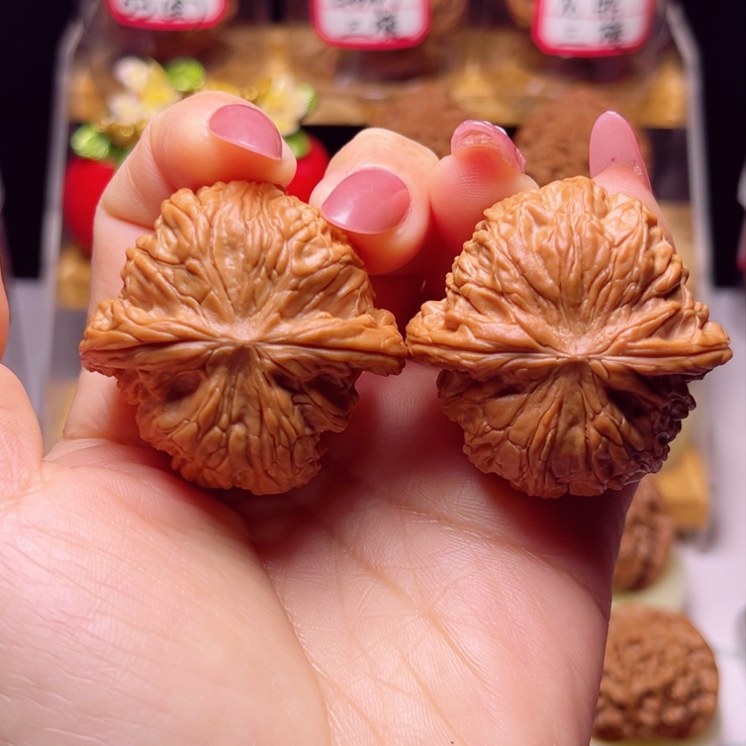 文玩核桃吊坠42尺正球磨