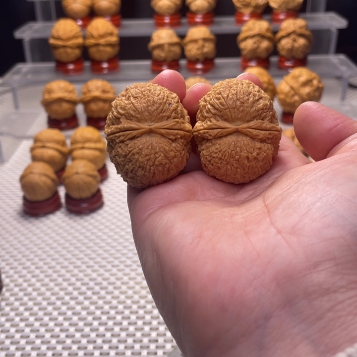 文玩核桃把件7麒麟元宝