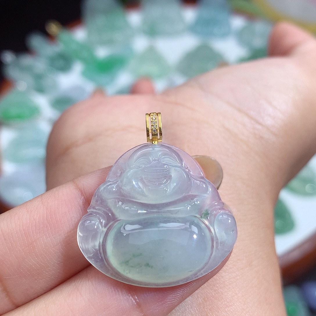 翡翠未镶嵌颈饰佛公