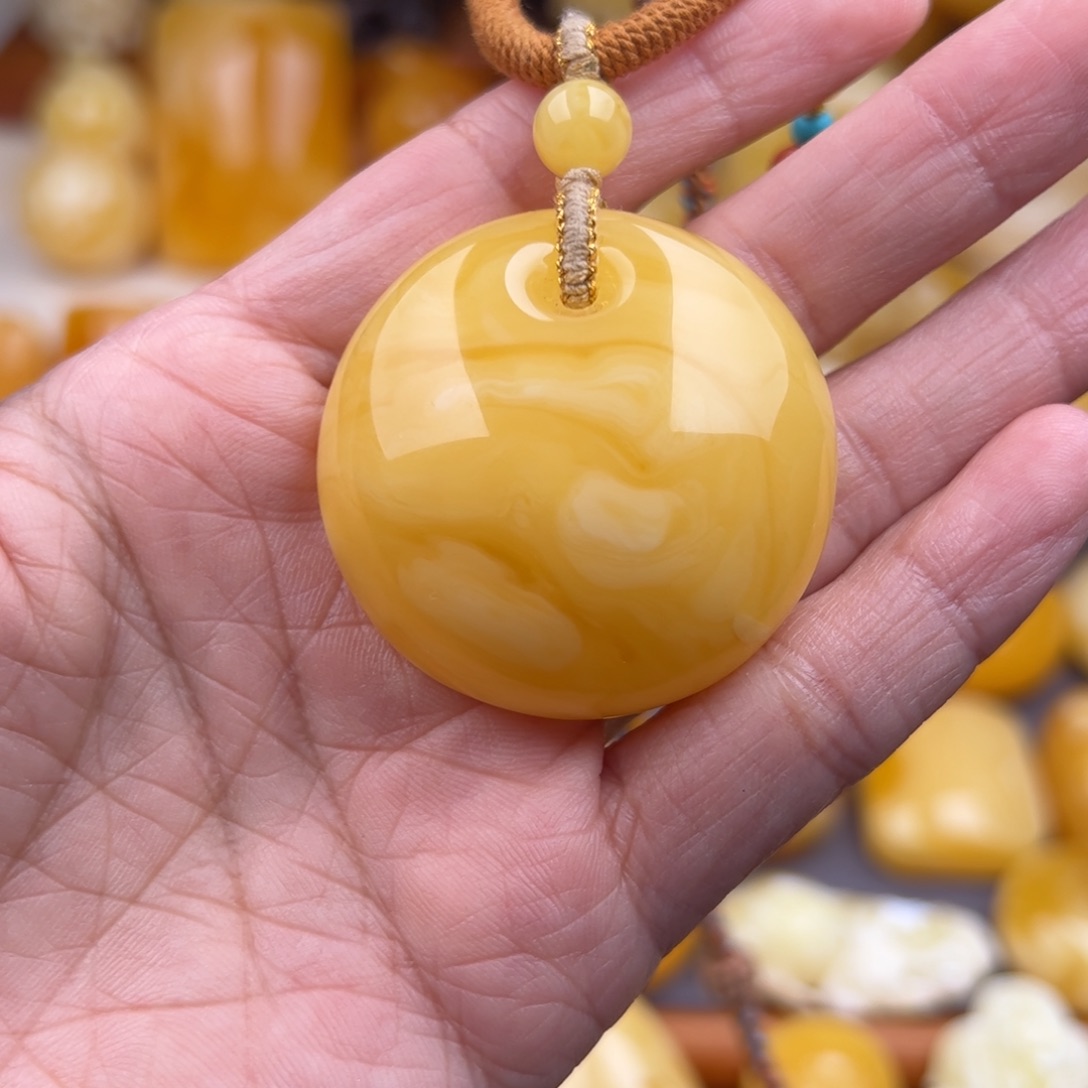 琥珀颈饰未镶嵌纯天然琥珀蜜蜡无优化