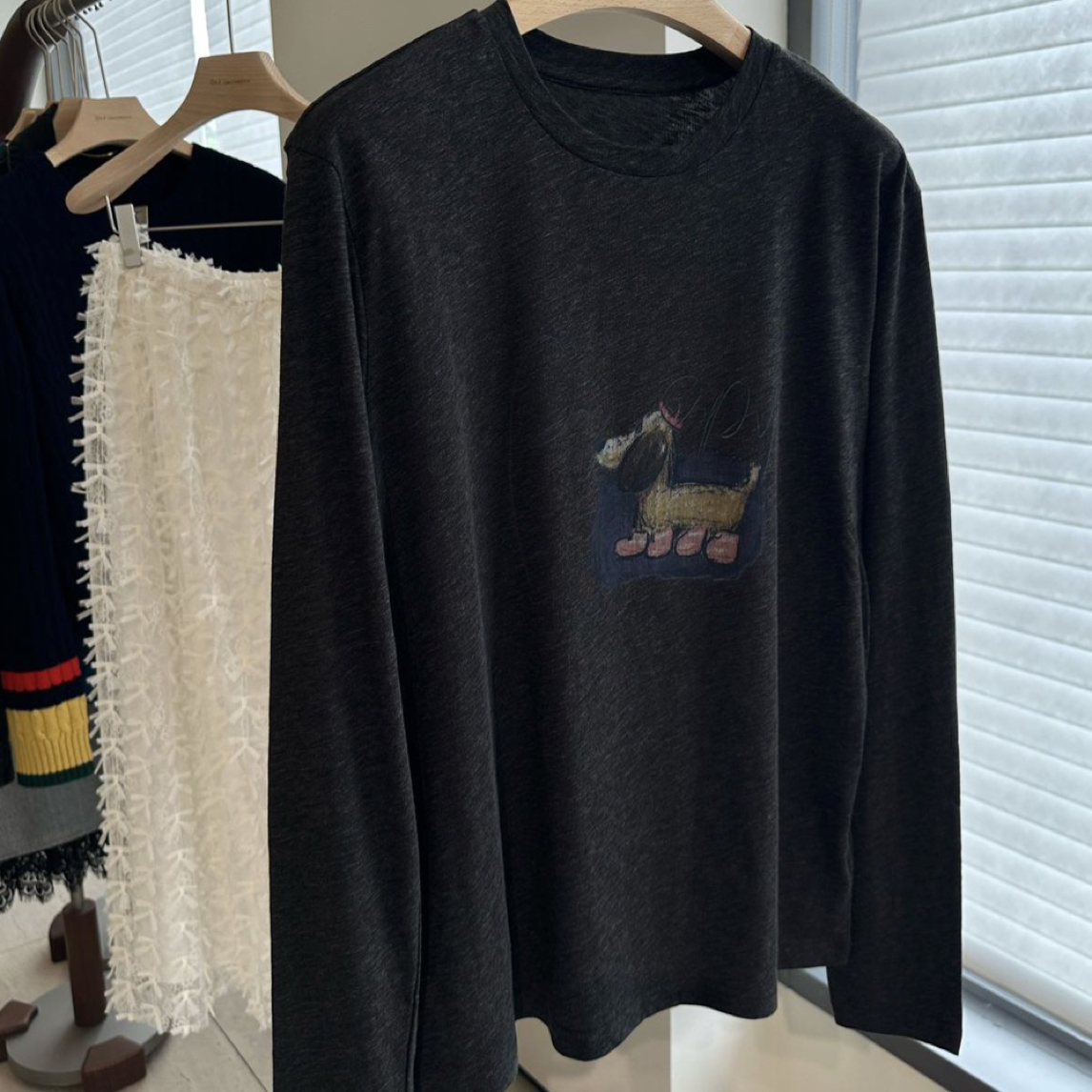 25665小狗打底衫