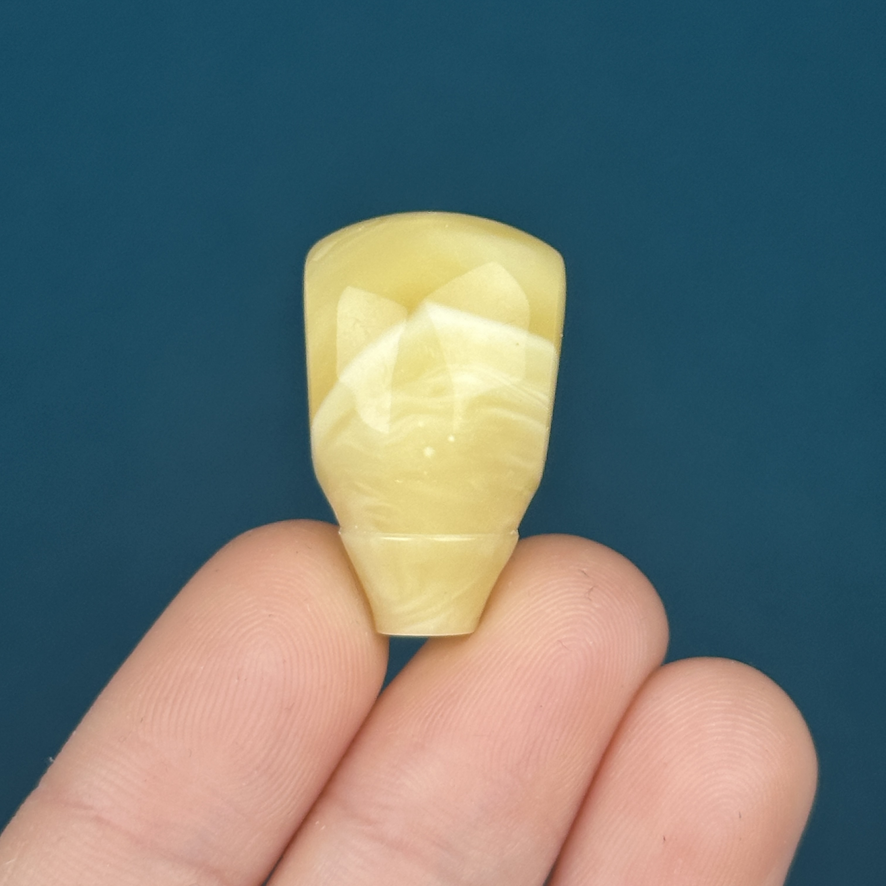 Z74-23 天然原矿蜜蜡俄料妖花三通 15.7*25*14mm 支持鉴定 