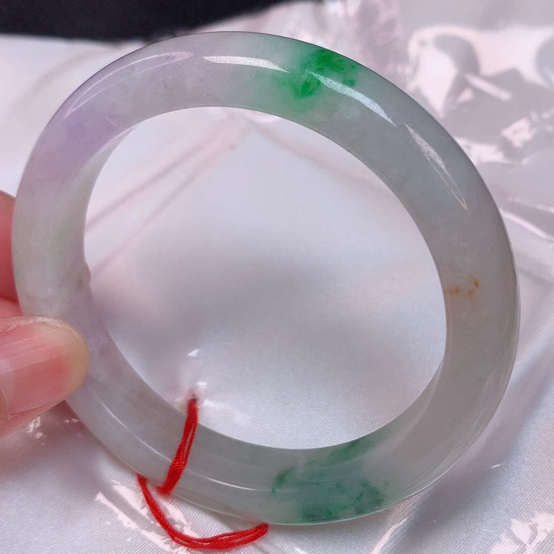 翡翠手镯未镶嵌58+ 翡翠手镯