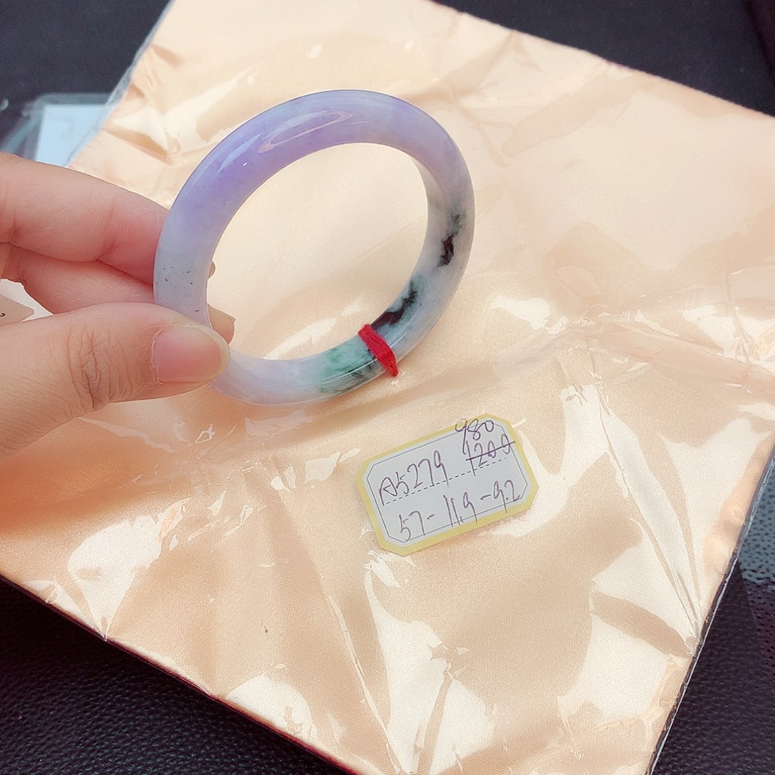 翡翠未镶嵌手镯缅甸翡翠