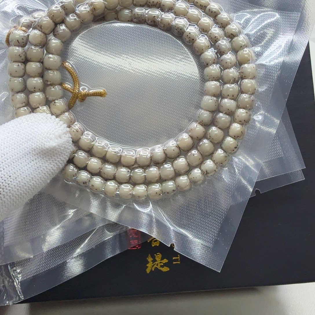 星月菩提吊坠12梵天头条小冰糖河豚6左右108