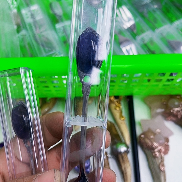 努***刘紫晶未镶嵌摆件水晶
