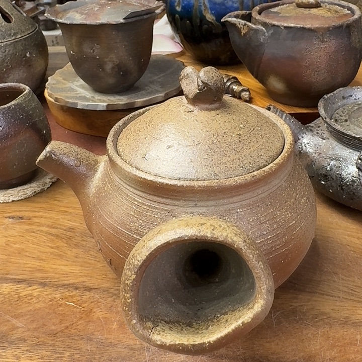 末石泰节备前烧侧把壶福利一口价