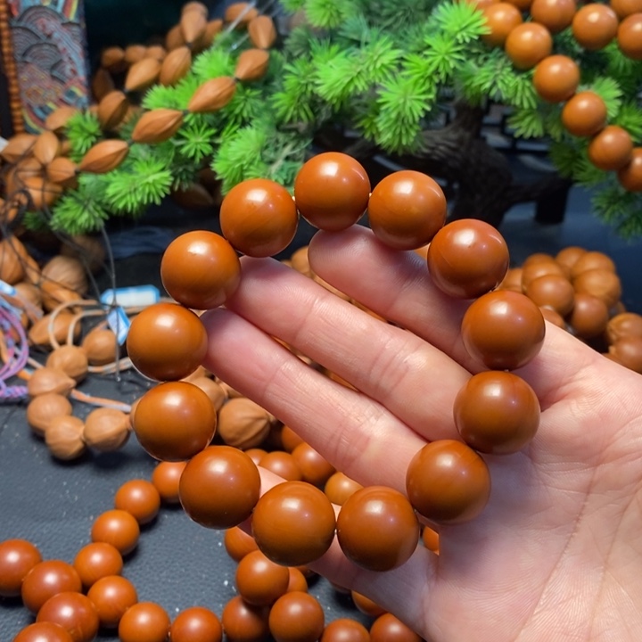 手串橄榄核1.7铁核光珠