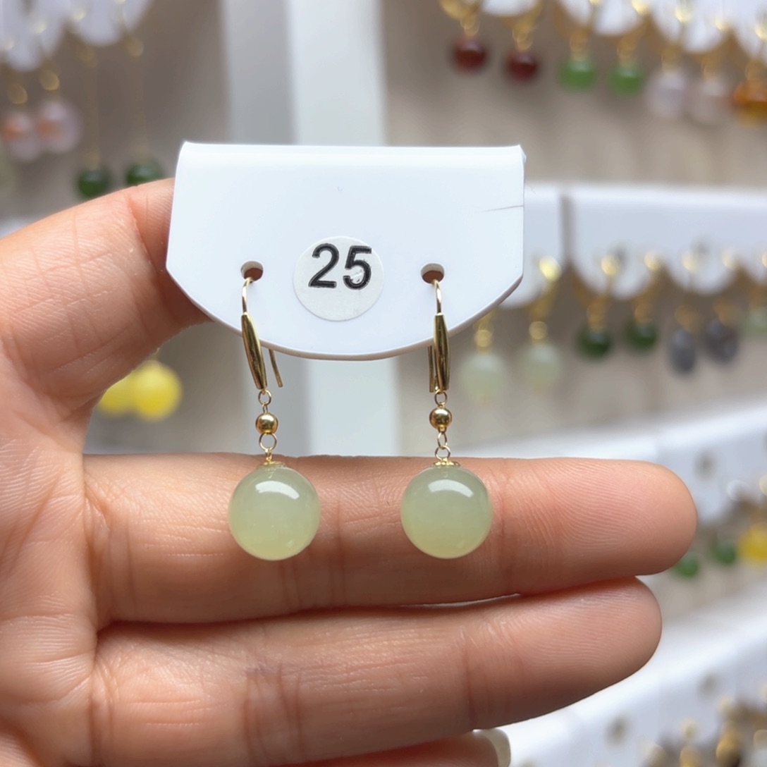 和田玉耳饰18K金镶嵌