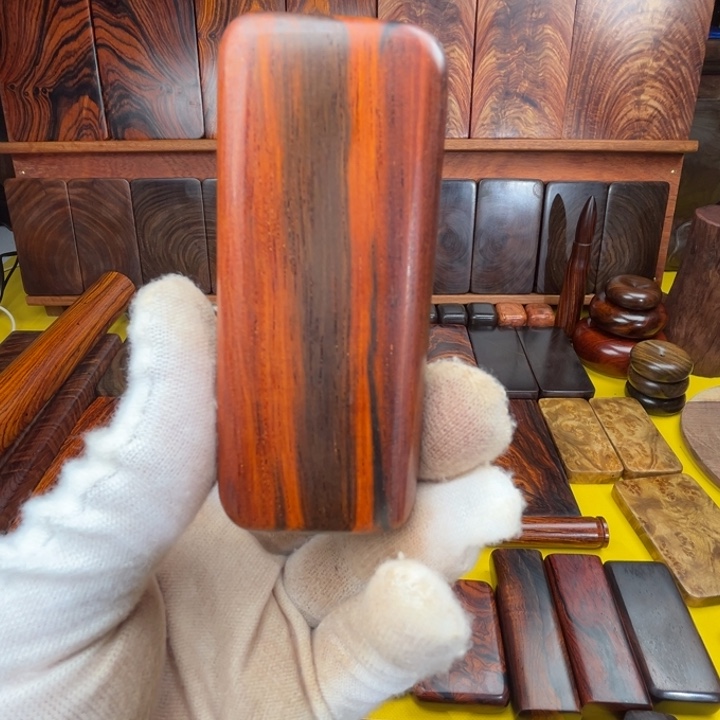 称***意交趾黄檀（大红酸枝）我是不是应该好好