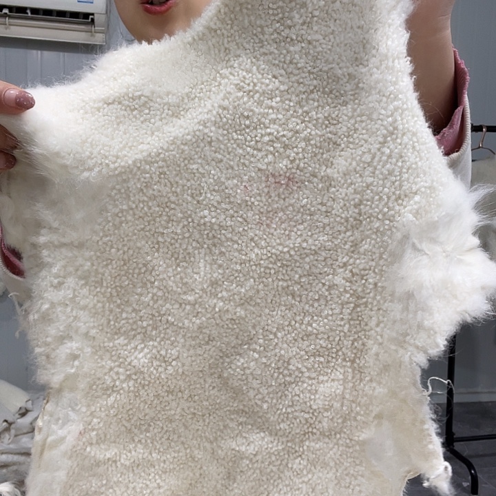 双面款羊皮瑕疵羊羔皮