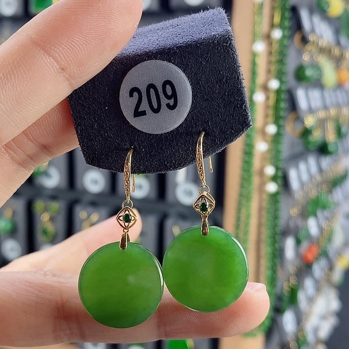 和田玉耳饰18K金镶嵌