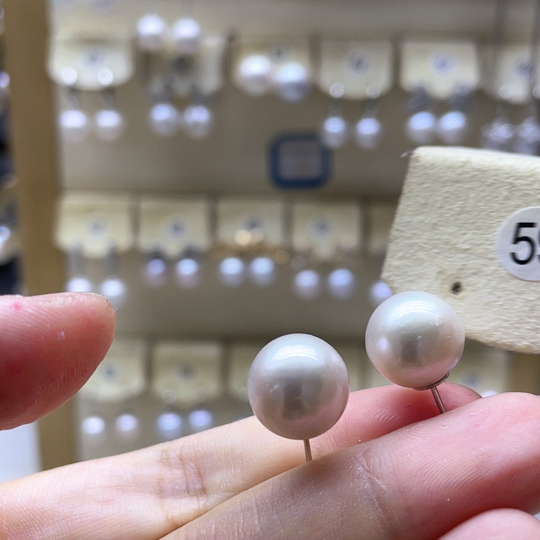 银S925镶嵌耳饰淡水珍珠