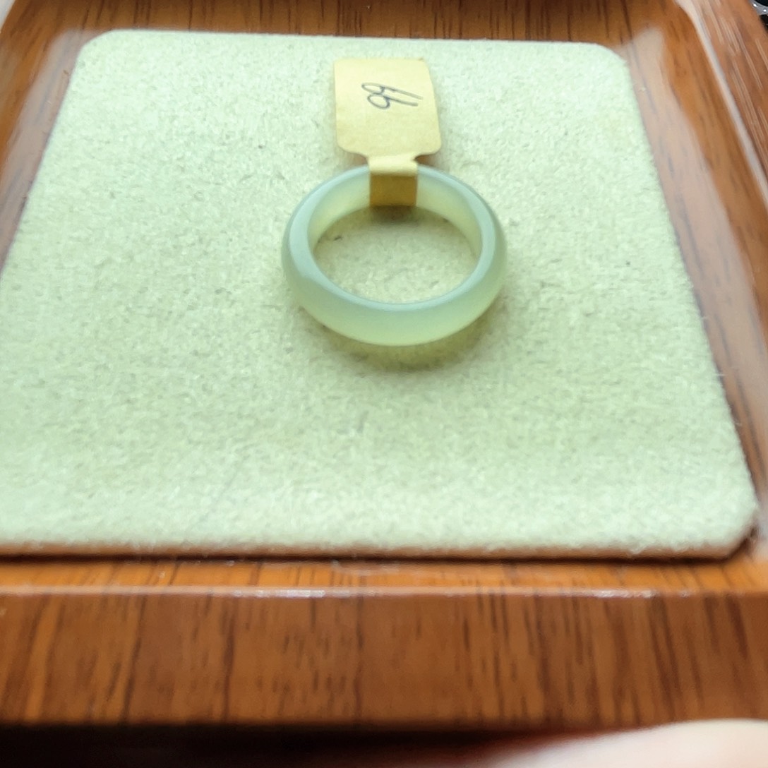 和田玉戒指未镶嵌晴水圆切13号