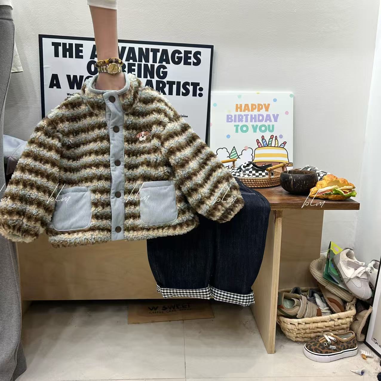 儿童2025加绒加厚男童外套秋冬加绒加厚圈圈毛条纹小狗女童外套