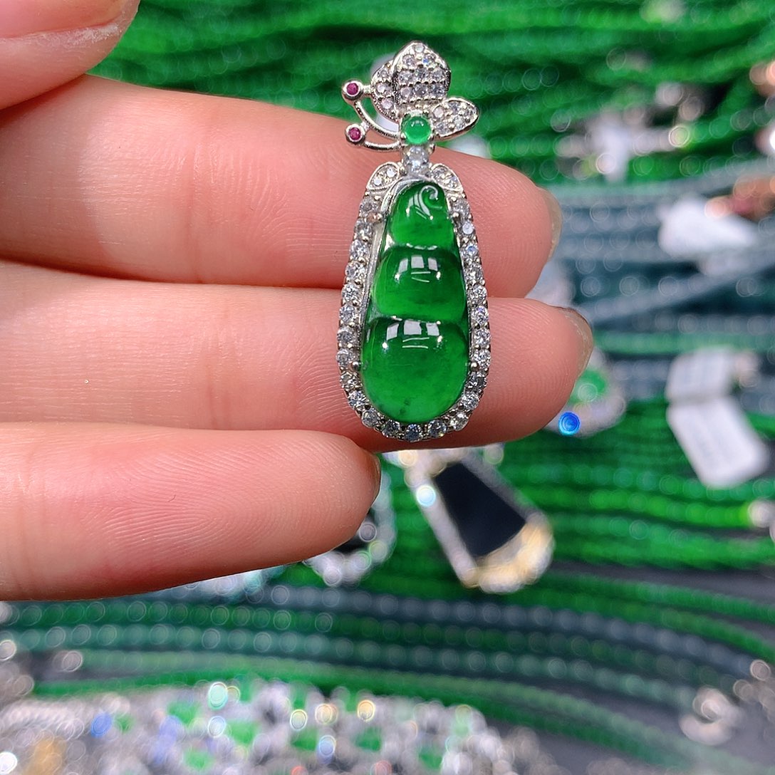 翡翠戒指未镶嵌天然翡翠