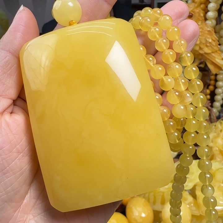 蜜蜡珠宝奇石未镶嵌