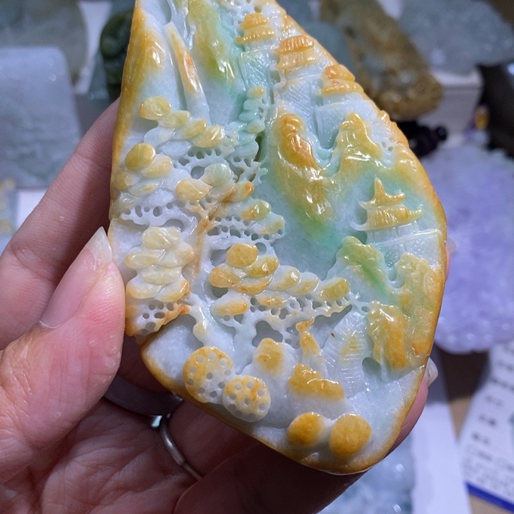 【闪购商品】未镶嵌挂件翡翠得**在山水